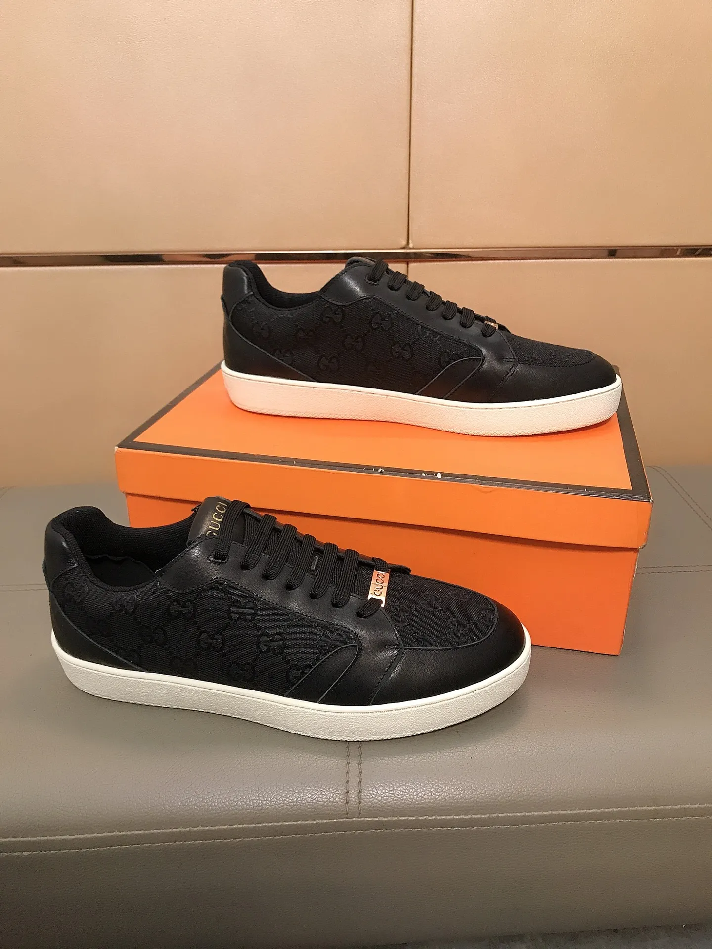 Men's Men's Shoes 230 ⌚️⌚️[GUCCI] Gucci men's casual shoes are absolutely popular 🔥The ultimate matching item for trendy men! Irresistible charm of super texture, the main recommendation, the upper is made of high-quality cowhide with printed fabrics, sheepskin feet, wear-resistant rubber sole, noble and elegant! Extremely comfortable🎁🎁You can be as handsome as you want💪 Size: 38-44!